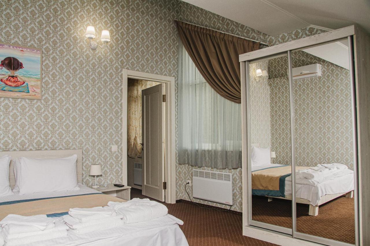 Hotel And Restaurant Complex Lubokray Pereyaslav-Khmelʼnytsʼkyy Esterno foto